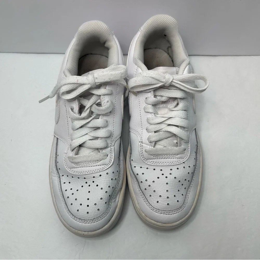 Nike Unisex White Sneakers Laced-Up Court Visio. low Size 7